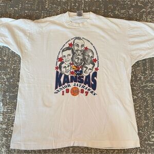 Kansas Jayhawks 1997‎ Seniors Shirt Fruit Of The Looms Size XL Color White-Flaws